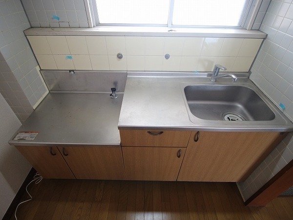 �y�L�b�`���z�@