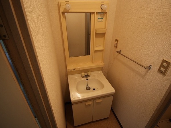 �y���ʏ��z�@