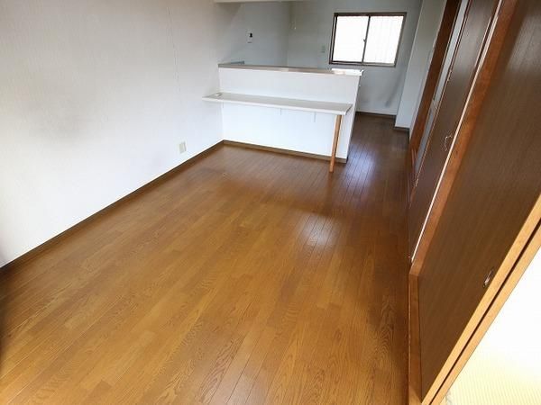 【居室・リビング】　