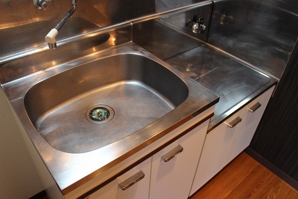 �y�L�b�`���z�@