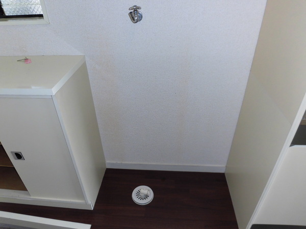 �y�����E���r���O�z�@