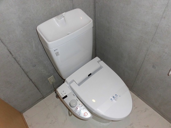 �y�g�C���z�@