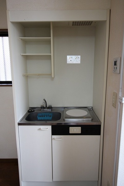 �y�����E���r���O�z�@�y�t�B�I�[�������z�L�b�`��