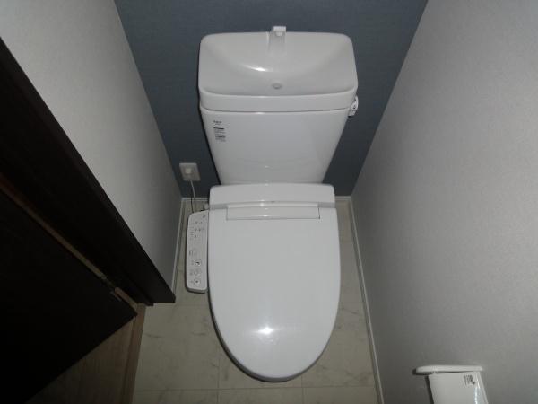 �y�g�C���z�@