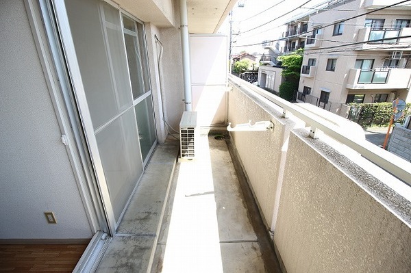 �y�o���R�j�[�z�@