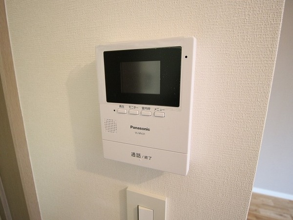 �y���̑��ݔ��z�@