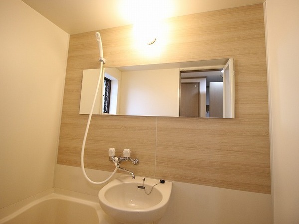 �y���ʏ��z�@