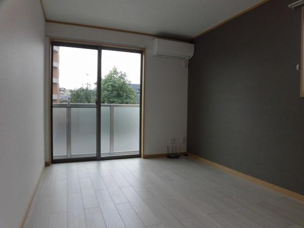 �y���̑������E�X�y�[�X�z�@