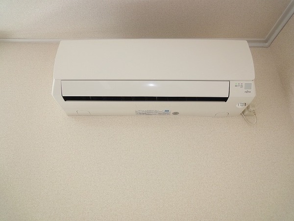 �y���̑��ݔ��z�@