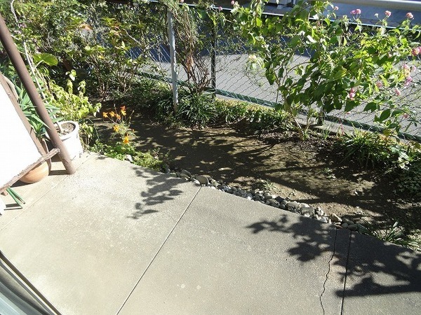 �y�o���R�j�[�z�@