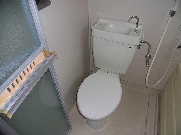 �y�g�C���z�@