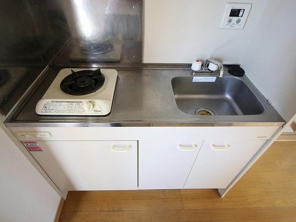 �y�����E���r���O�z�@