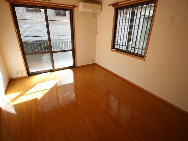 �y���̑������E�X�y�[�X�z�@