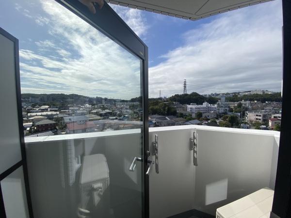 �y���]�z�@