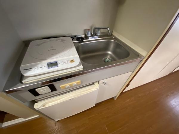 �y�L�b�`���z�@