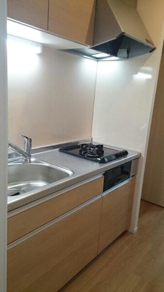 �y�L�b�`���z�@