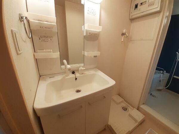 �y���ʏ��z�@