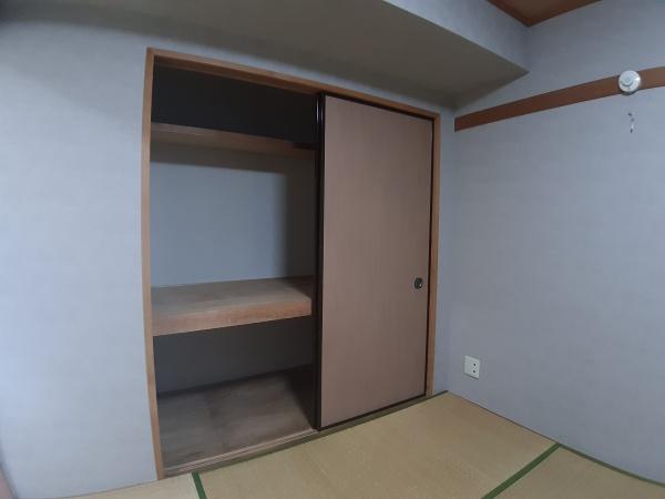 �y���[�z�@