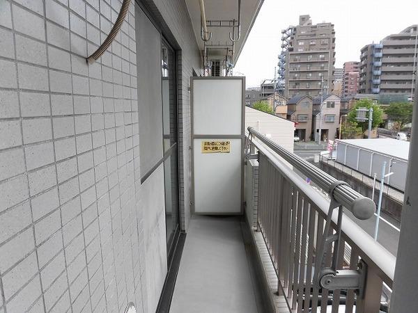 �y�o���R�j�[�z�@