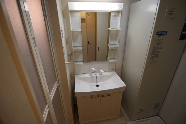 �y���ʏ��z�@