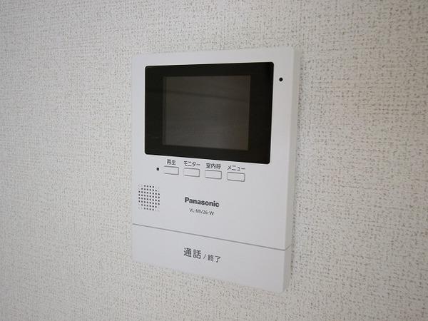 �y���̑��ݔ��z�@