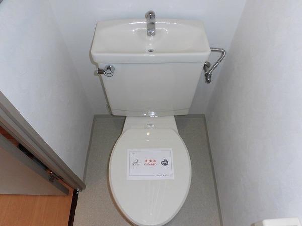 �y�g�C���z�@