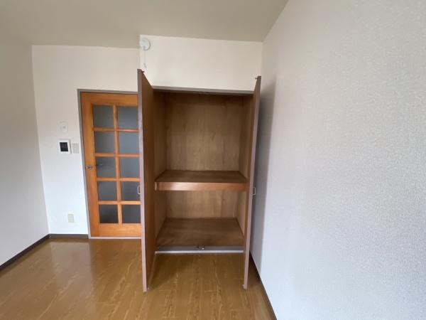 �y���[�z�@
