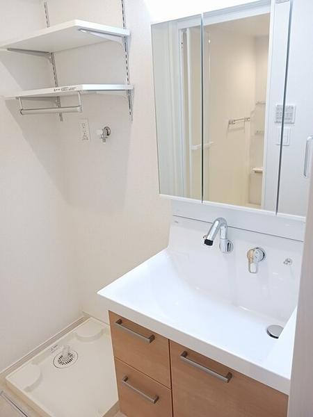 �y���ʏ��z�@