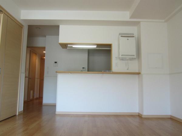 �y�����E���r���O�z�@