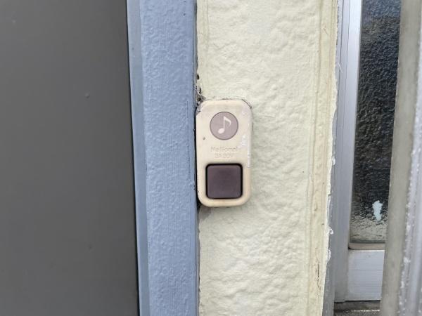 �y�Z�L�����e�B�z�@