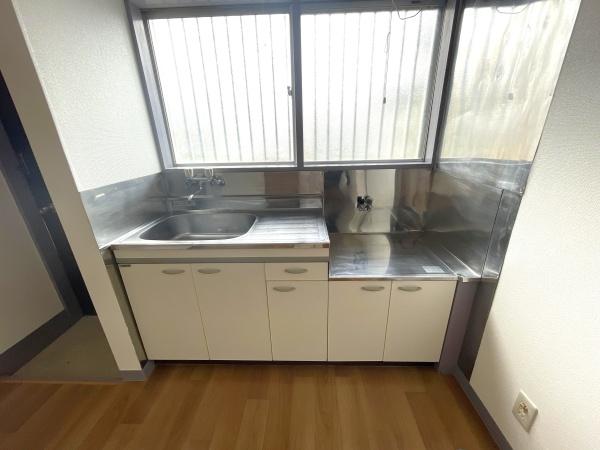 �y�L�b�`���z�@