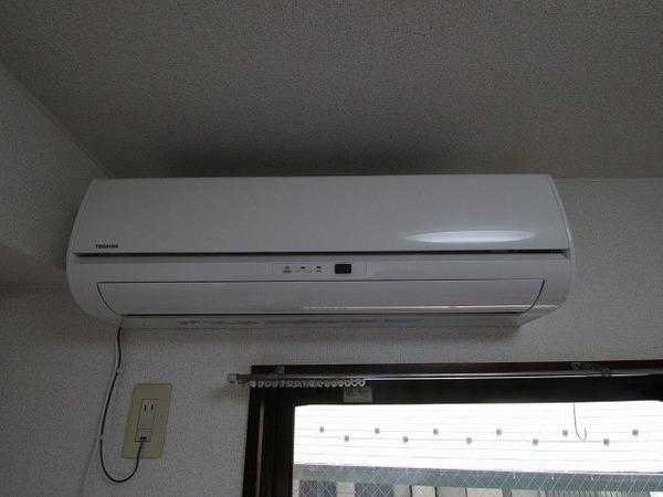 �y���̑��ݔ��z�@