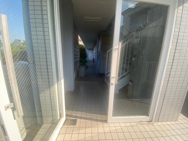 �y�G���g�����X�z�@