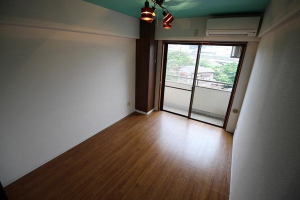 �y���̑������E�X�y�[�X�z�@