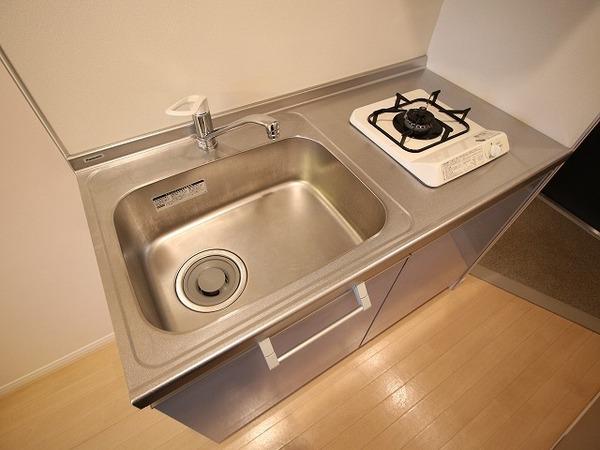 �y�L�b�`���z�@