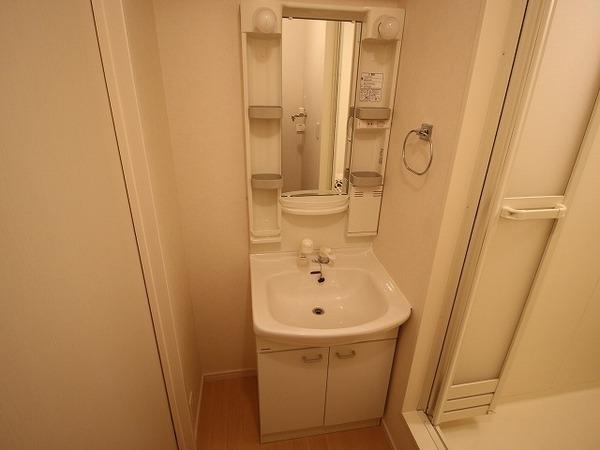 �y���ʏ��z�@