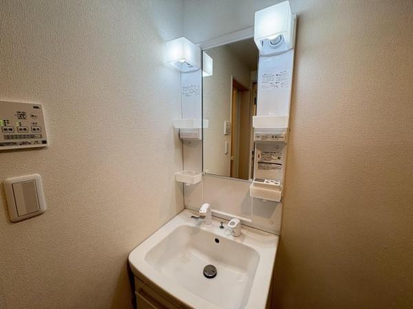 �y���ʏ��z�@