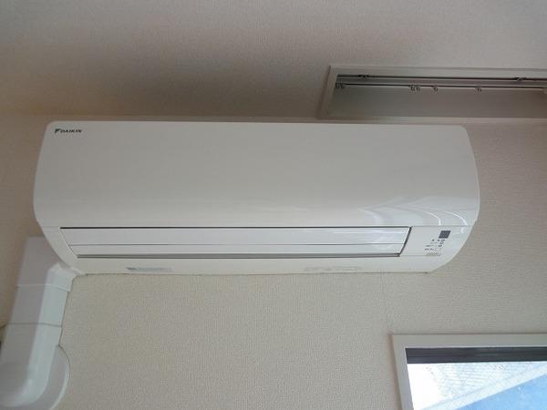 �y���̑��ݔ��z�@