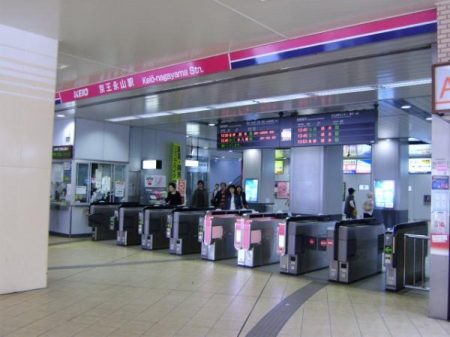 ���ӊ��@-