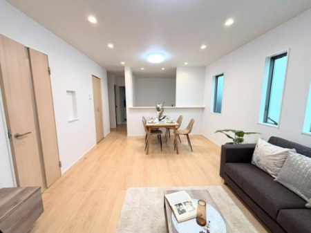 ���r���O�@-