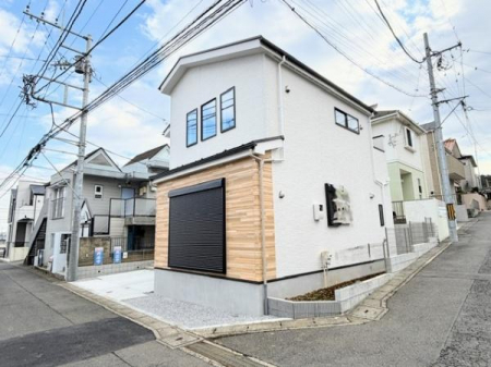 �O�ʓ��H�܂ތ��n�ʐ^�@-