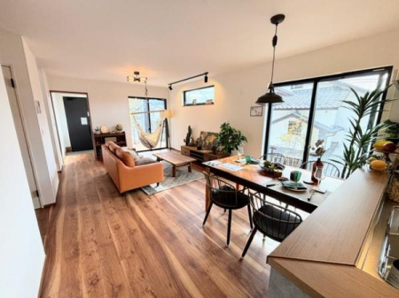 ���r���O�@-