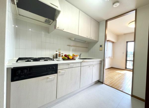 キッチン　※この画像はCG加工されています