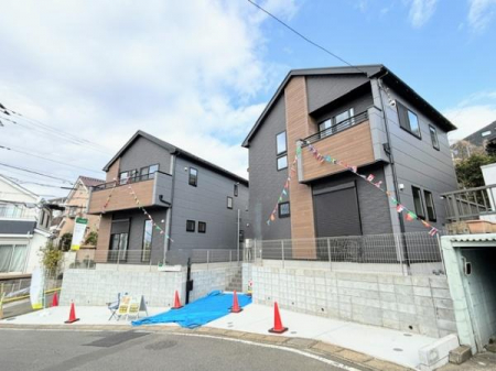 �O�ʓ��H�܂ތ��n�ʐ^�@-