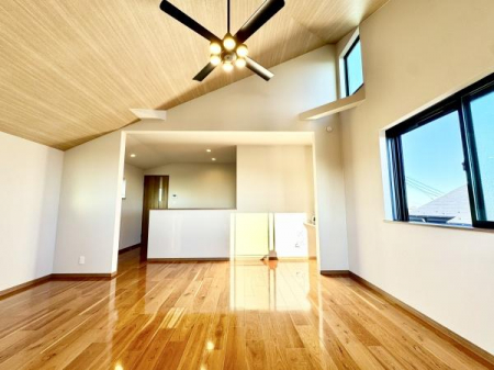 ���r���O�@-