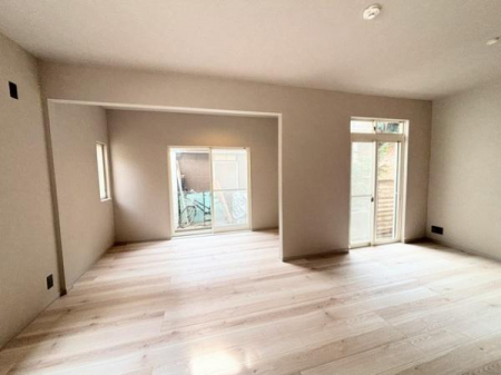 ���r���O�@-