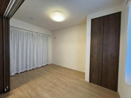 �m���@���̉摜�͂b�f���H����Ă��܂��B