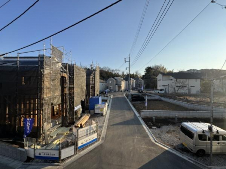 �Z�˂���̒��]�ʐ^�@-