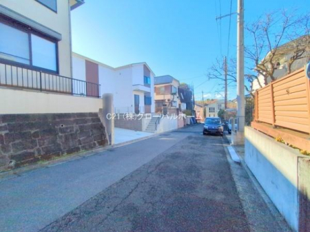 �O�ʓ��H�܂ތ��n�ʐ^�@-