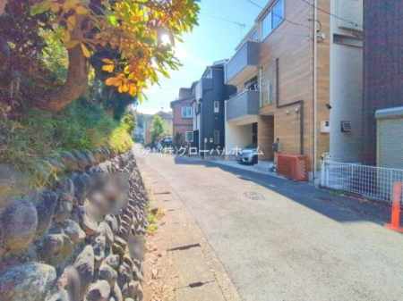 �O�ʓ��H�܂ތ��n�ʐ^�@-